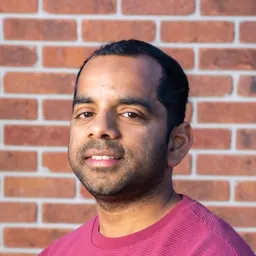 Vamsi Narla — CTO, Engineering & Product Leader